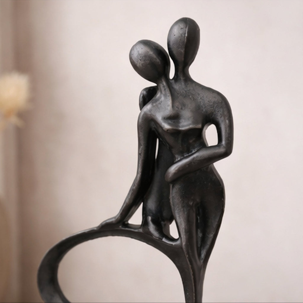 Gusseisen Paar-Statue 22 cm – Abstrakte Herz Skulptur